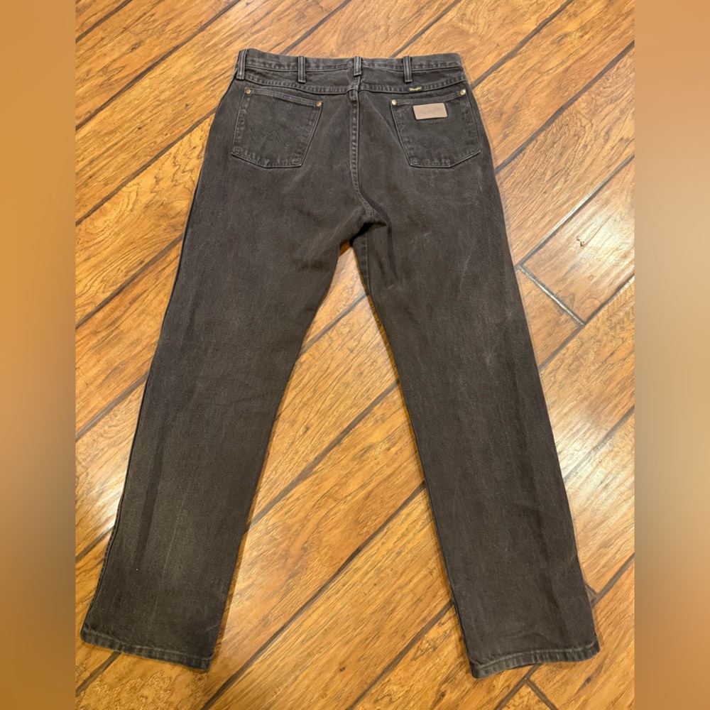 Wrangler Vintage Jeans mens 35x32 brown Cowboy Cut USA made cotton durable work